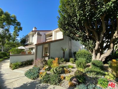 17104 Palisades Cir, Pacific Palisades, CA, 90272