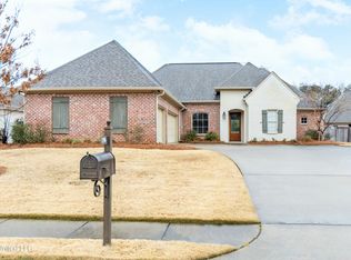 196 Stone Creek Dr, Madison, MS 39110