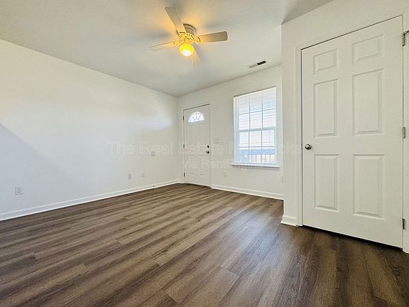 3rd image of 4607 Kirkland Ave