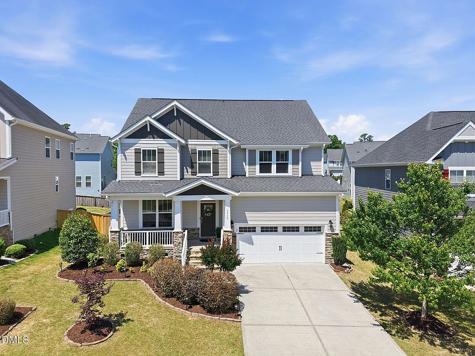 1st image of 3910 Glorybower Way