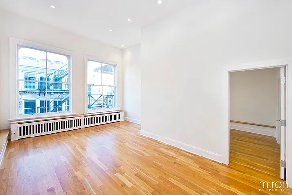 Rented by Miron Properties | media 7