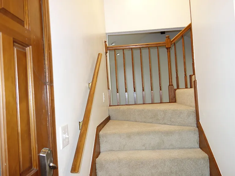 7116 S Indianapolis Ave — Photo 33