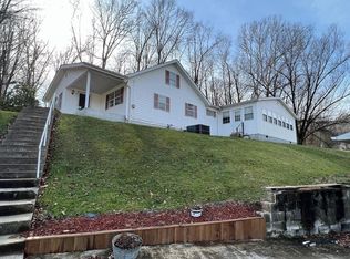 243 Napier St, Wayne, WV 25570