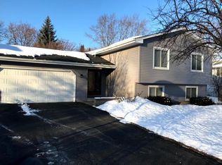 14160 Sunnyslope Dr N, Maple Grove, MN 55311