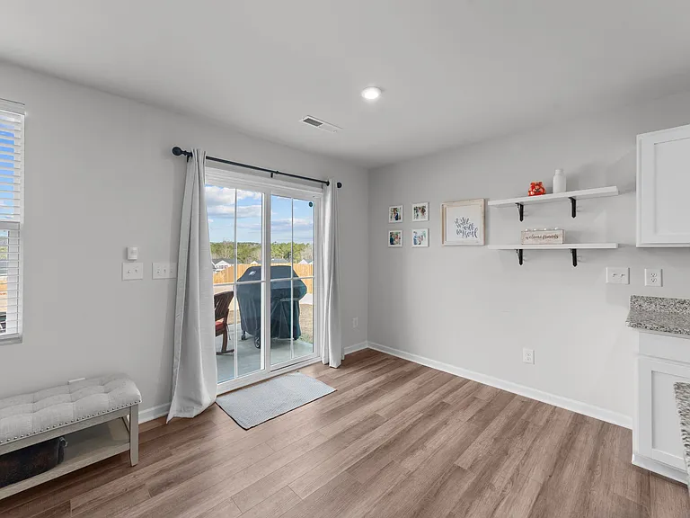 45 Florentine Ct — Photo 18