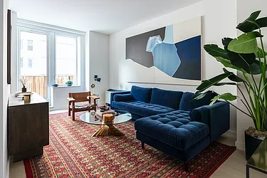 Rented by Metro Loft Management