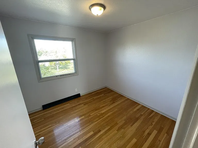 389 Hickory St #C — Photo 15