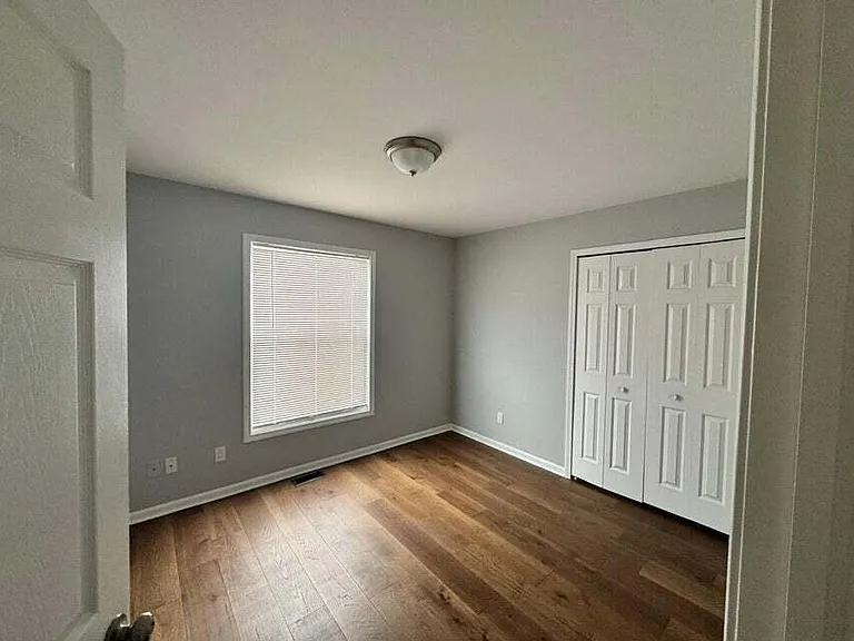 175 Rockwell Ave — Photo 10