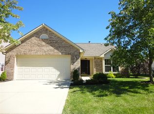 703 Hollowood Ln, Avon, IN