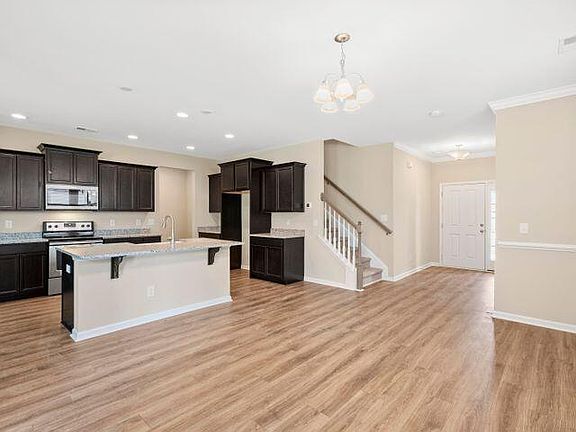 5th image of 8686 Windsor Hill Blvd