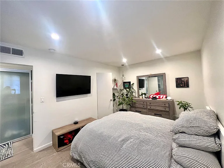 622 Westmount Dr #C — Photo 21