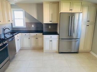 218 Grant Ter FLOOR 2, Mamaroneck, NY 10543
