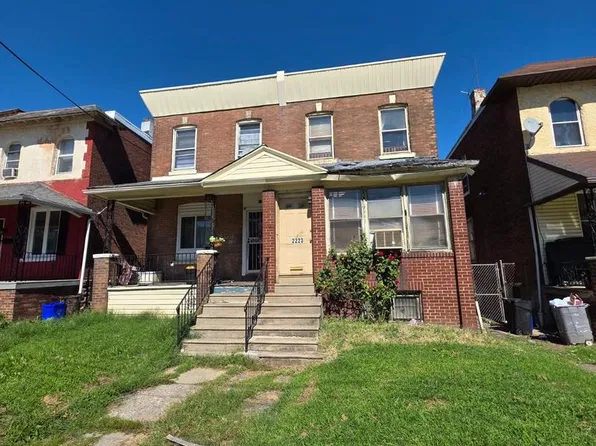 2223 S 67th St, Philadelphia, PA 19142