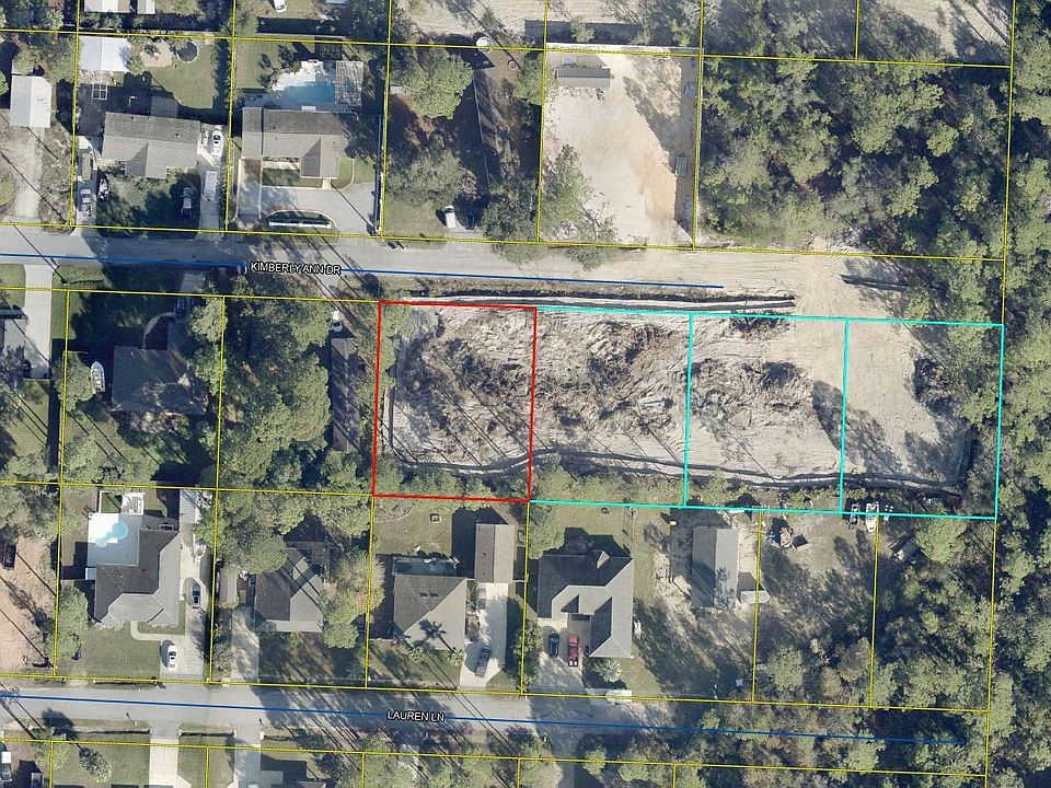 1st image of 10 Kimberly Ann Dr