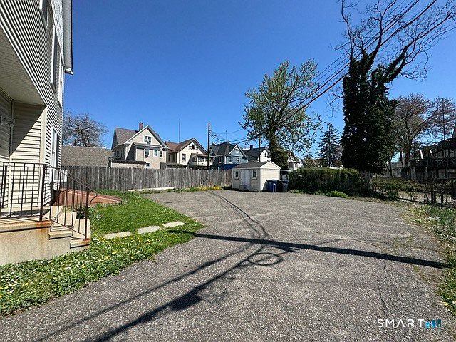 2nd image of 32-34 Yale Street