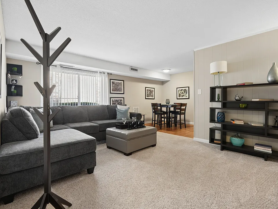 The Palms Apartments