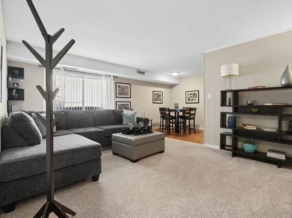 The Palms Apartments