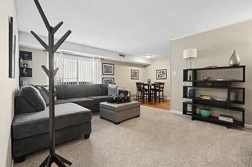 The Palms Apartments Photo 1 The Palms Apartments Photo 1