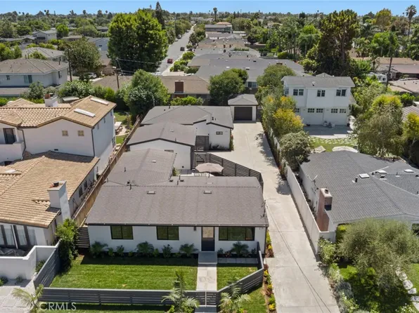 221 Monte Vista Ave, Costa Mesa, CA 92627