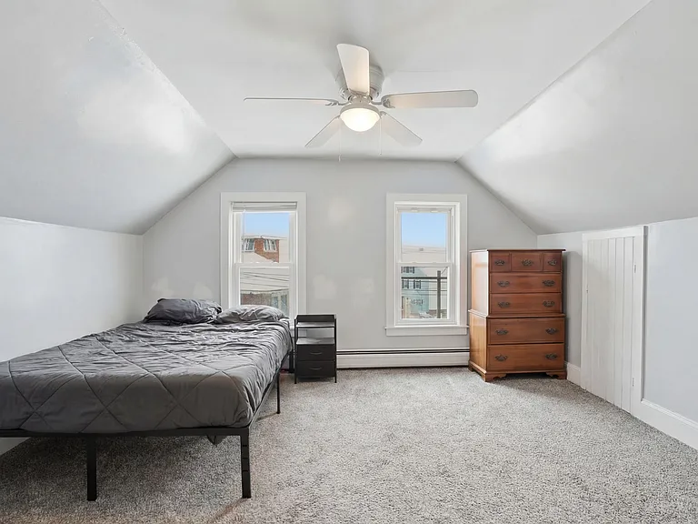68 Oak St #3 — Photo 4