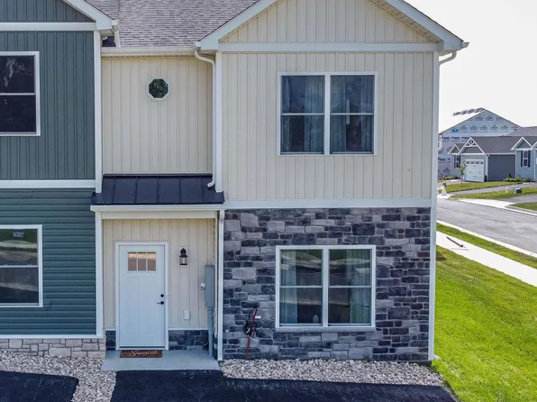 674 Zephyr Dr, Rockingham, VA 22801