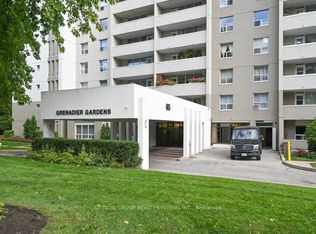 65 Southport St #205, Toronto, ON M6S 3N6