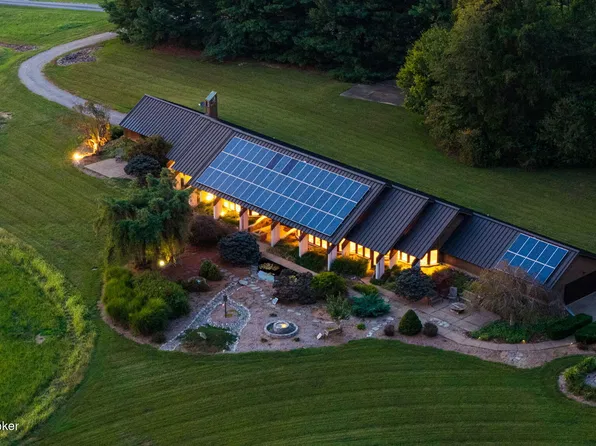 700 Walnut Creek Rd, Elizabethtown, KY 42701