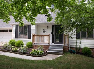 2406 Colonial Hills Rd, Jefferson City, MO 65109