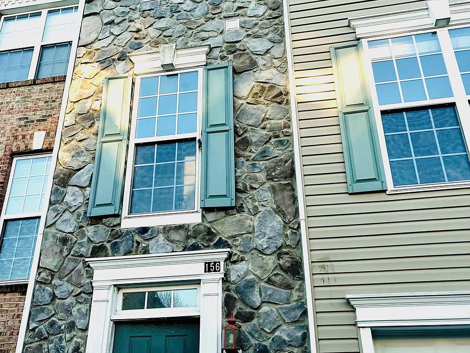 1st image of 156 Hudson Dr
