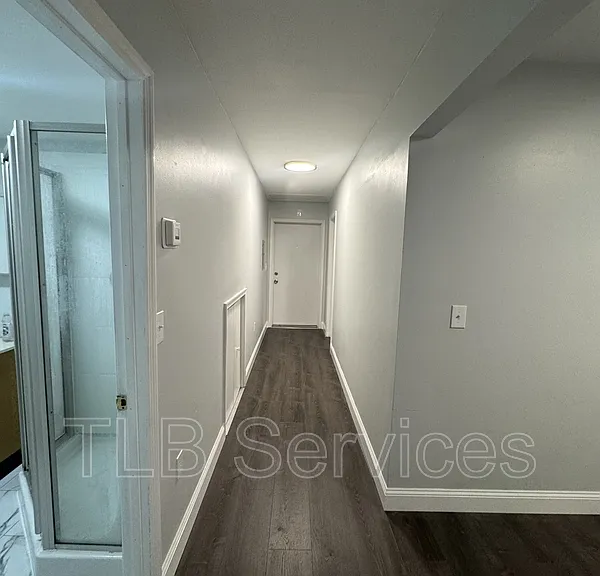 733 Main St — Photo 10