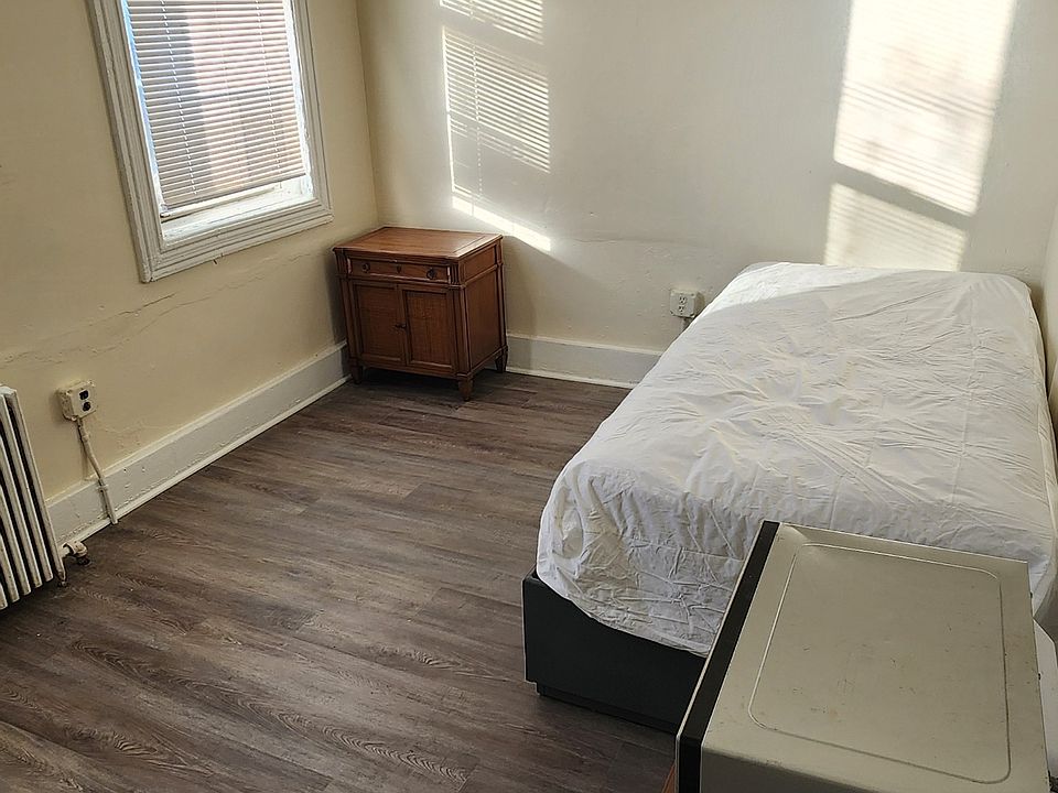 1st image of 100 Essex St #11512182