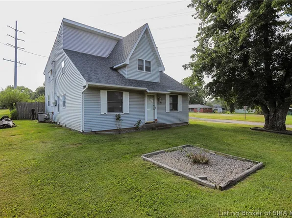 2716 Green Valley Road, New Albany, IN 47150
