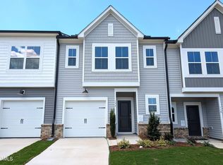 124 Barley Field Dr, Clayton, NC 27520