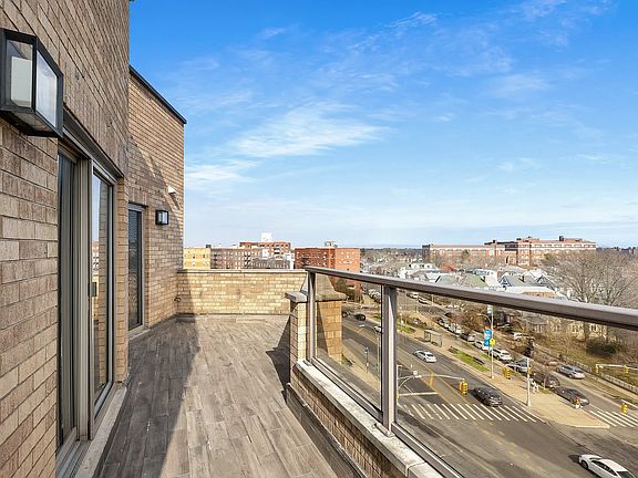 5th image of 2113 Kings Hwy Penthouse A