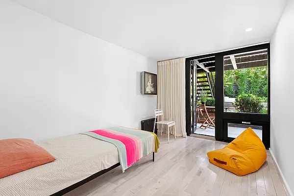 Rented by Corcoran | media 11