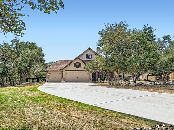 2nd image of 238 Gruene Haven