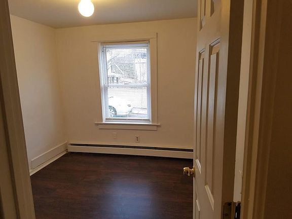 RIch Wooden Floor in First Kids Bedroom