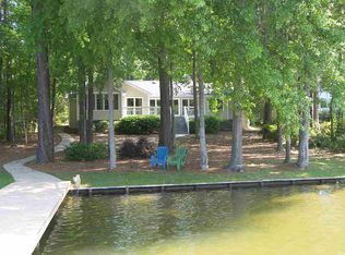 139 S Rock Island Dr, Eatonton, GA 31024