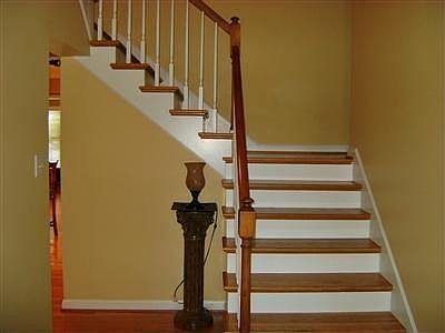 2nd image of 3400 Lansdowne Dr
