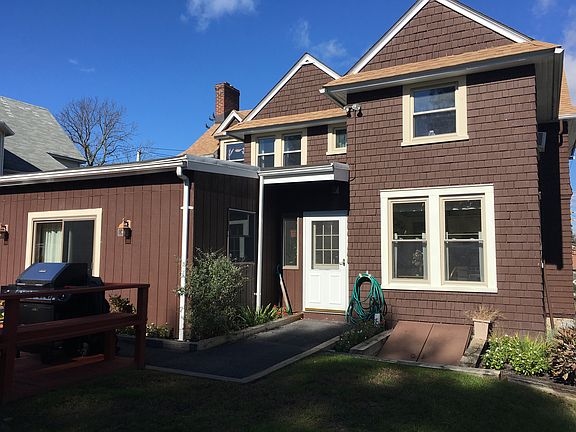 5th image of 18 Maurice Ave