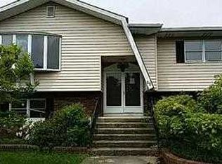 55 Medway Rd, Waterbury, CT 06708