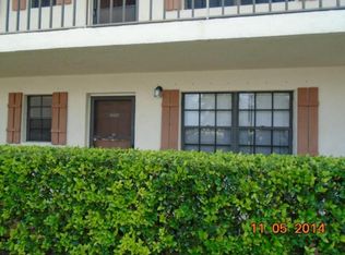 4467 Oak Terrace Dr, Greenacres, FL 33463