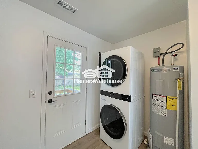 613 Delaware Ave — Photo 9