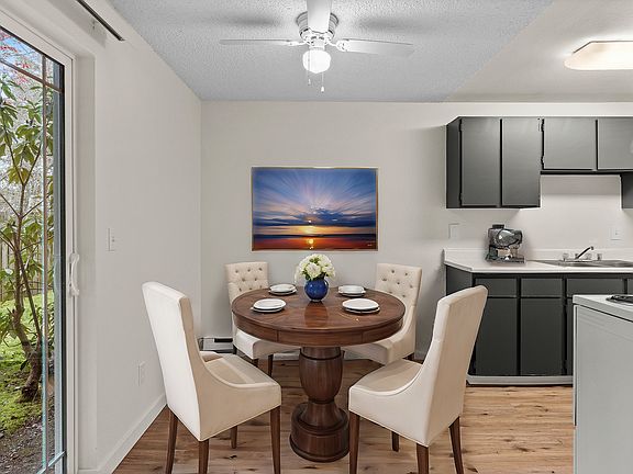 1 Bedroom Staged
