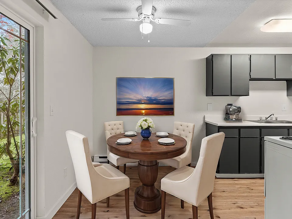 1 Bedroom Staged