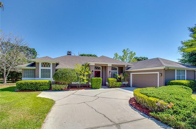 1st image of 2115 Langley Cir
