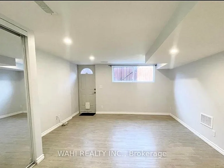 255 Carson Dr #2 — Photo 4