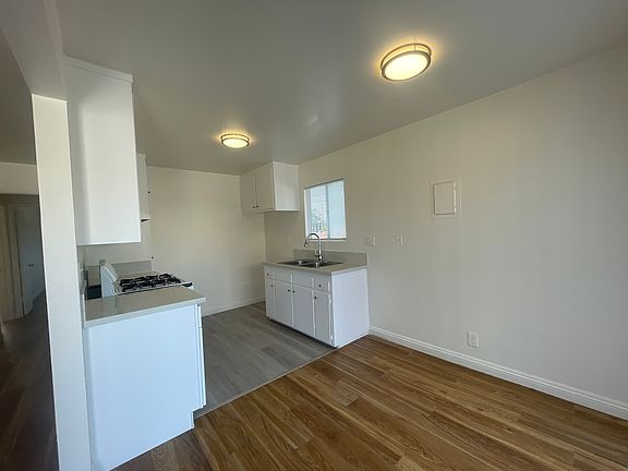 4th image of 4572 Canoga St APT D