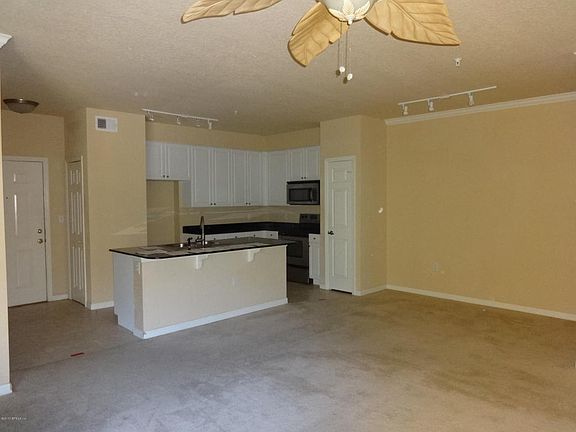 5th image of 8539 W Gate Pkwy Unit 9202