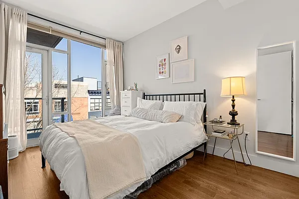 Sold by Nest Seekers International | media 3
